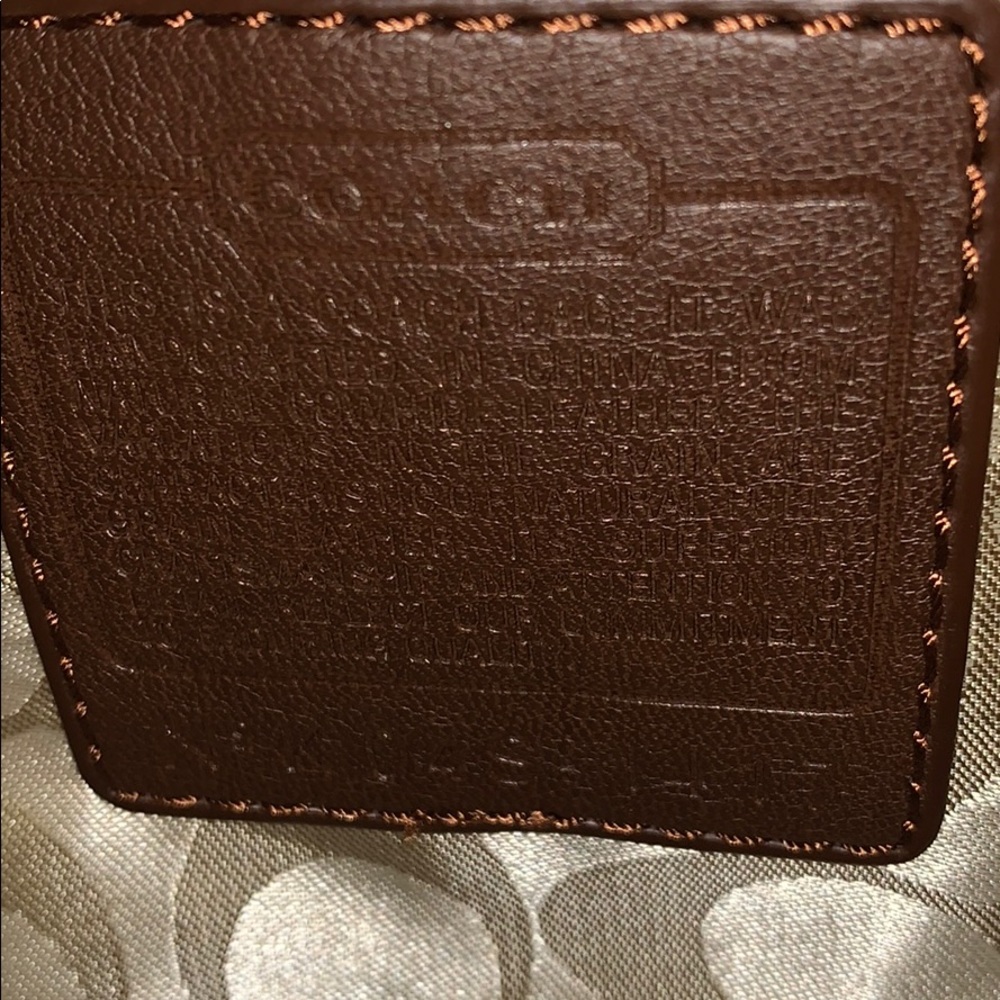 Coach purse - Picture 2 of 3